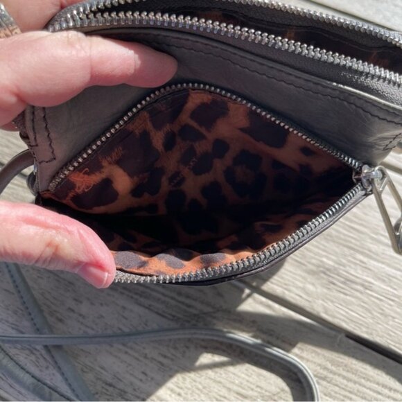 B Makowsky Gray Leather Crossbody Bag - Picture 8 of 10